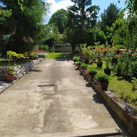 Prenociste Aleksandar Pensión *